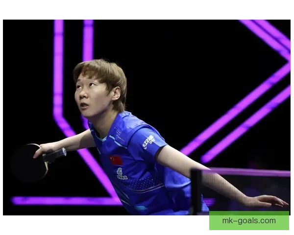 王曼昱4-2战胜申裕斌力克对手庆祝 马琳激动指天展现喜悦